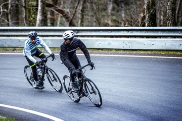 Rogelli STRIPE – удобная зимняя велокуртка