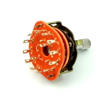 Поворотный переключатель 6 положений 2 цепи, 24мм