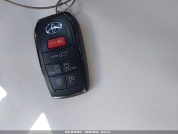 Toyota Sienna III 2023 Toyota Sienna 2023 TOYOTA SIENNA, silnik 2.5 2.5 Benzyna 245KM, zdjęcie 9