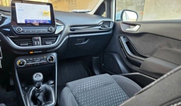 Ford Fiesta VIII Hatchback 5d 1.0 EcoBoost 95KM 2020 Ford Fiesta Niski Przebieg,Benzyna,Panorama dach,Serwisowany Benzyna 95KM, zdjęcie 8