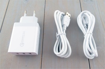 Зарядное устройство 3А для телефона HAMMER Energy 2