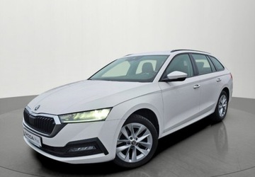 Skoda Octavia IV Kombi 2.0 TDI 115KM 2022 Skoda Octavia I wlasciciel - Salon PL - Kamera - Czujniki - el. Hak - Nowe