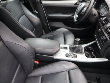 BMW X3 F25 SUV 2.0 20d 184KM 2013 BMW X3 xDrive20d, 181 KM, 4X4, Skóra, Navi, zdjęcie 8