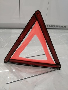 TRÓJKĄT OSTRZEGAWCZY AUDI 7L0860251