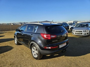Kia Sportage III SUV 2.0 DOHC 163KM 2011 Kia Sportage 2.0 163 klimatronik, parktronik, zdjęcie 2