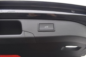 Volkswagen Passat B8 Variant Facelifting 2.0 TDI SCR 150KM 2024 Volkswagen Passat 2.0TDI 150KM Elegance IQ.Drive HAK Masaz ACC Kamera360 A, zdjęcie 38