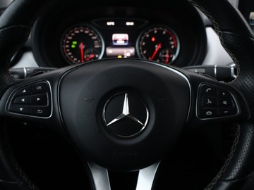 Mercedes Klasa B W246 Sports Tourer Facelifting 1.6 180 122KM 2017 Mercedes B B 180, Automat, Skóra, Navi, Klima, zdjęcie 21