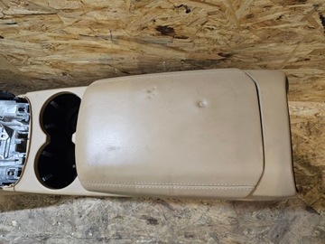 PORSCHE MACAN 95B 95B863239EF LOKETNÍ OPĚRKA OD4 SKO