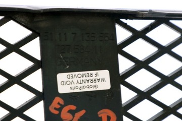 BMW E65 E66 E67 MŘÍŽKA NÁRAZNÍKU PŘEDNÍHO PRAVÝ