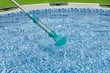 Bezprzewodowy Odkurzacz do Mycia Czyszczenia Jacuzzi Basenu Dżakuzzi 58771