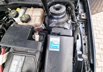 Opel Insignia I Sedan 1.6 Twinport ECOTEC 115KM 2009 Opel Insignia 1,6 Ben 115 KM Ksenon 1.6 Benzyna 115KM, zdjęcie 19