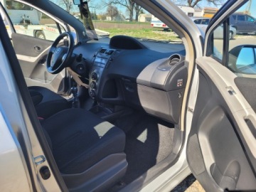 Toyota Yaris 2011 TOYOTA YARIS II LIFT ZADBANE AUTO - ZOBACZ WARTO !!!, zdjęcie 22