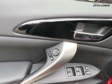 Mitsubishi Eclipse Cross SUV 1.5 T 163KM 2018 Mitsubishi Eclipse Cross 1.5163KMFull WersjaKamery 360 1.5 Benzyna 162KM, zdjęcie 21