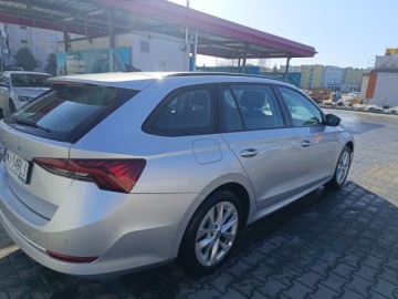 Skoda Octavia IV Scout 1.5 TSI ACT 150KM 2021 Skoda Octavia 1.5 TSI IV 150 M Salon PL Lakier oryginał po przeglądzie, zdjęcie 2