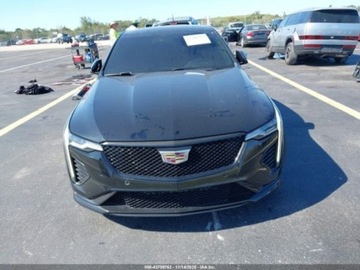 Cadillac 2022 Cadillac CT4 CT4-V V-Series 2022, 2.7L R-4 325KM, RWD, od ubezpieczalni 2.7, zdjęcie 5