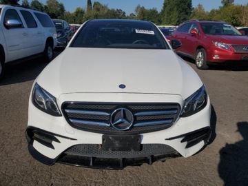 Mercedes Klasa E W213 2019 Mercedes-Benz Klasa E 2019 MERCEDES-BENZ E 300 4MATIC 2.0 Benzyna 255KM, zdjęcie 5