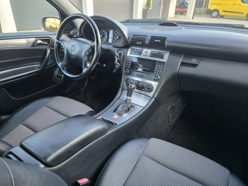 Mercedes Klasa C W203 Sedan W203 1.8 (C 180 Kompressor) 143KM 2004 Mercedes C 180 śliczny *AVANTGARDE* automat, zdjęcie 4