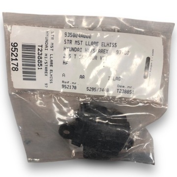 HYUNDAI H-1 PŘEPÍNAČ OKNO 935804A000