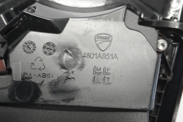 DUCATI MULTISTRADA V4 S 21- КРЫШКА ОБТЕКАТЕЛЯ ТОПЛИВНОГО БАКА