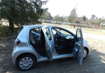 Toyota Aygo I Hatchback 3d 1.0 VVT-i 68KM 2009 Toyota Aygo mala tania niezawodna 5drzwi KLIMA Benzyna 68KM, zdjęcie 8