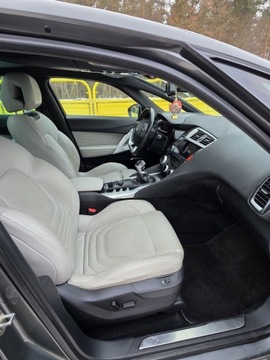 DS 5 2011 Citroen DS5 2,0D-160KM Zarejestrowany,Kamera Cofania, Navi, Led, Masaże..., zdjęcie 9