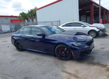 BMW Seria 5 G30-G31 2021 BMW Seria 5 2021, 4.4L, 4x4, M550I, od ubezpieczalni 4.4 Benzyna 523KM, zdjęcie 2