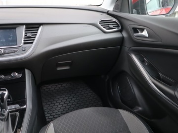 Opel 2020 Opel Grandland 1.2 Turbo, Salon Polska, zdjęcie 7