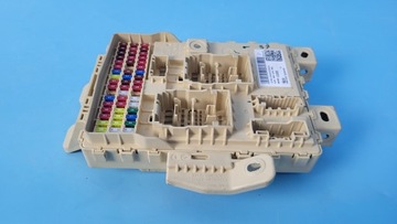 KIA SPORTAGE V 23r БЛОК ПРЕДОХРАНИТЕЛЕЙ 91950-CJ220