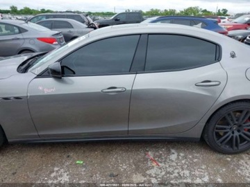 Maserati Ghibli III 2021 Maserati Ghibli S Q4 2021 3.0l 3.0 Benzyna 424KM, zdjęcie 2