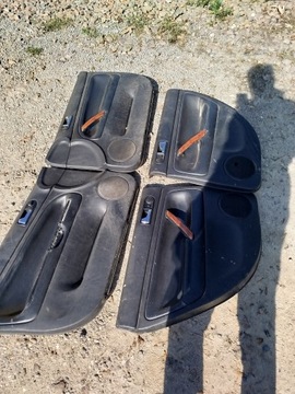 BOCZKI DRZWI TAPICERKI SKÓRA VW PASSAT B5