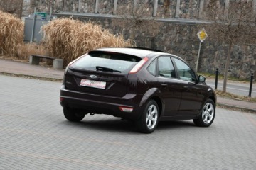 Ford Focus II Hatchback 5d 1.6 Duratec Ti-VCT 115KM 2008 Ford Focus 1.6 BENZYNA 115KM Manual 2008r. Klima, zdjęcie 6