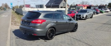 Ford Focus III Kombi Facelifting 1.0 EcoBoost 125KM 2016 Ford Focus navi , ladny , zadbany,nowy rozrzad w aso ford,bezwypadek 125KM, zdjęcie 3