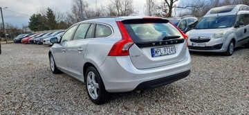 Volvo V60 I Kombi 1.6 DRIVe 115KM 2011 Volvo V60 Super Stan Bezwypadkowy, zdjęcie 5