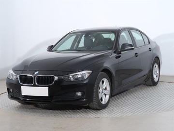 BMW Seria 3 F30-F31-F34 Limuzyna 2.0 318d 143KM 2014 BMW 3 318 d, Klima, Klimatronic, Parktronic, zdjęcie 1