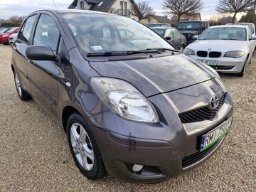 Toyota Yaris II Hatchback 5d 1.33 Dual VVT-i 101KM 2010 Toyota Yaris Sliczna salonowa 2010r 1.3B zarejestrowana 112tys km 100 bezw, zdjęcie 11