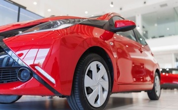 Toyota Aygo II Hatchback 5d 1.0 VVT-i 69KM 2015 Toyota Aygo 1.0 VVT-i X-play Benzyna 69KM, zdjęcie 11