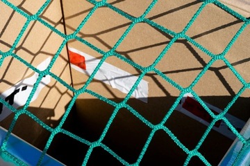 Siatka transportowa na przyczepę zabezpieczająca ładunek przyczepy 2.2x1.5m