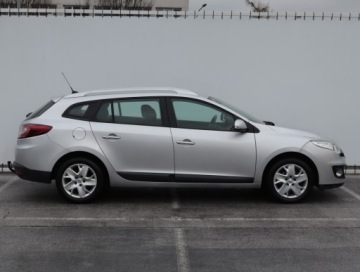 Renault Megane III Grandtour Facelifting 1.2 TCe 115KM 2012 Renault Megane 1.2 TCe, Navi, Klima, Klimatronic, zdjęcie 5