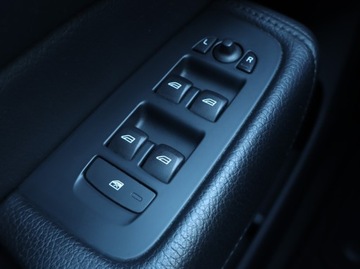 Volvo XC60 II Crossover D4 190KM 2018 Volvo XC60 D4, Salon Polska, 187 KM, 4X4, zdjęcie 18