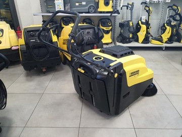 KARCHER SWEEPER KM 75/40 WG бензин / 7 тыс.