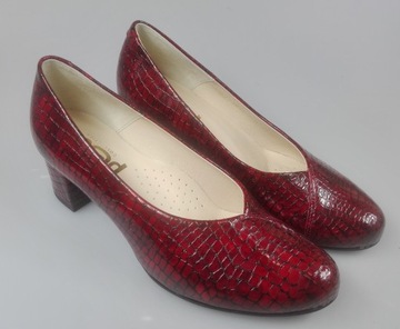 PESCO CZÓŁENKA 2056 RED (CROCO) r41