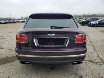Bentley Bentayga 2018 Bentley Bentayga V12 2018 6.8 Benzyna 608KM, zdjęcie 2