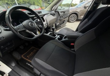 Nissan Qashqai II Crossover Facelifting 1.6 dCi 130KM 2018 Nissan Qashqai LIFT 1.6 NAVI kamera MANUAL zarejestrowany BEZWYPADKOWY, zdjęcie 9