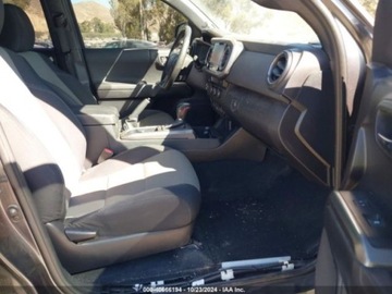 Toyota Tacoma II 2021 Toyota Tacoma 2021r., TRD Sport, od ubezpieczalni 3.5 Benzyna 278KM, zdjęcie 8