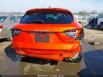 Maserati Levante 2023 Maserati Levante Levante 2023 3.0l 3.0 Benzyna 330KM, zdjęcie 3