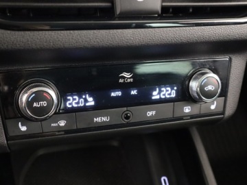 Skoda Kamiq Crossover 1.5 TSI 150KM 2022 Skoda Kamiq 1.5 TSI, Salon Polska, Serwis ASO, zdjęcie 15