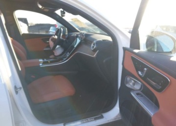 Mercedes GLC C254/X254 Coupe 2.0 300 258KM 2025 Mercedes-Benz GLC 2025r., Glc 300 4matic Suv, 2L, od ubezpieczalni 2.0, zdjęcie 9