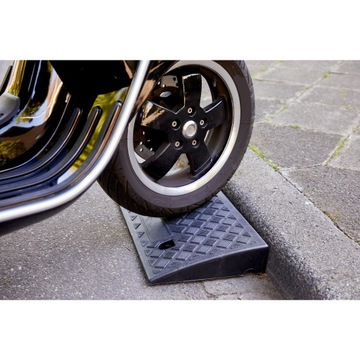 Бордюрный пандус, 2 шт.