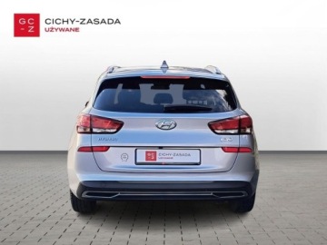 Hyundai i30 III Wagon Facelifting 1.0 T-GDI 120KM 2022 Hyundai i30 SalonPL serwis ASO 1.0T-GDI 120KM bezwypadkowy pakiety kamera, zdjęcie 3