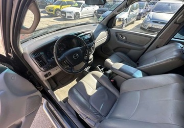 Mazda Tribute I 3.0 V6 197KM 2002 Mazda Tribute 3.0 V6, Uszkodzony Silnik 3.0 Benzyna 197KM, zdjęcie 5